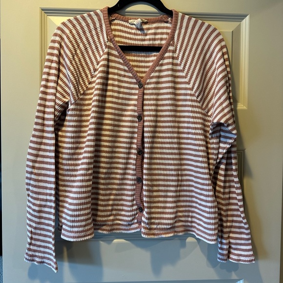 Madewell Waffle Knit Button Front Pajama Top in Lorain Stripe - Picture 5 of 10